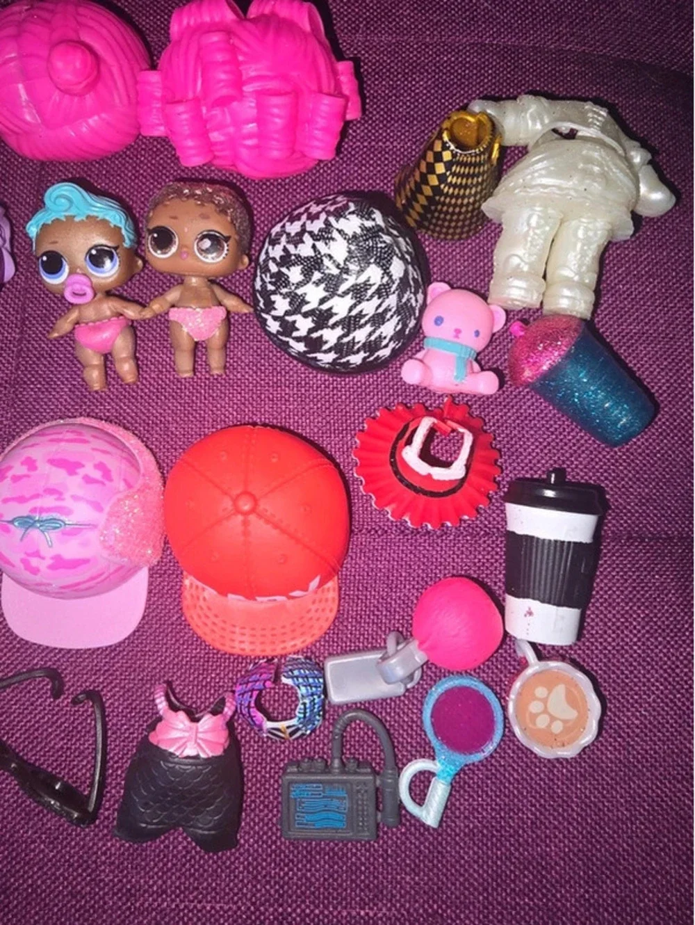 L.O.L. Surprise Dolls Multi-Color Set with Accessories